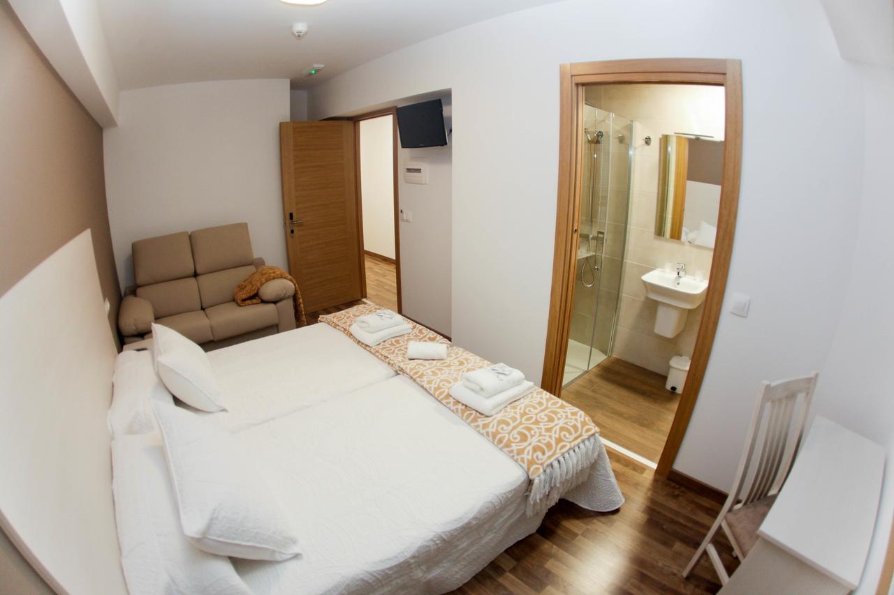 Pension Esquina Melide Luaran gambar